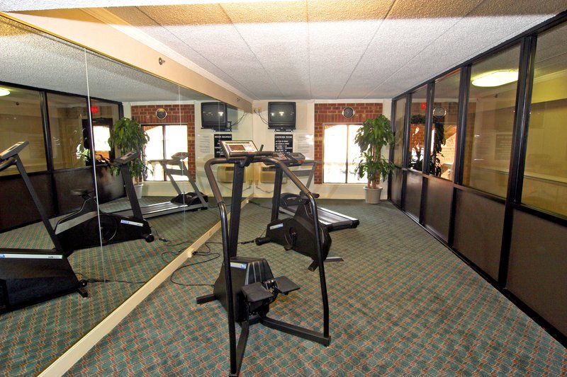 Best Western Plus Governor'S Inn Richmond Midlothian Instalações foto